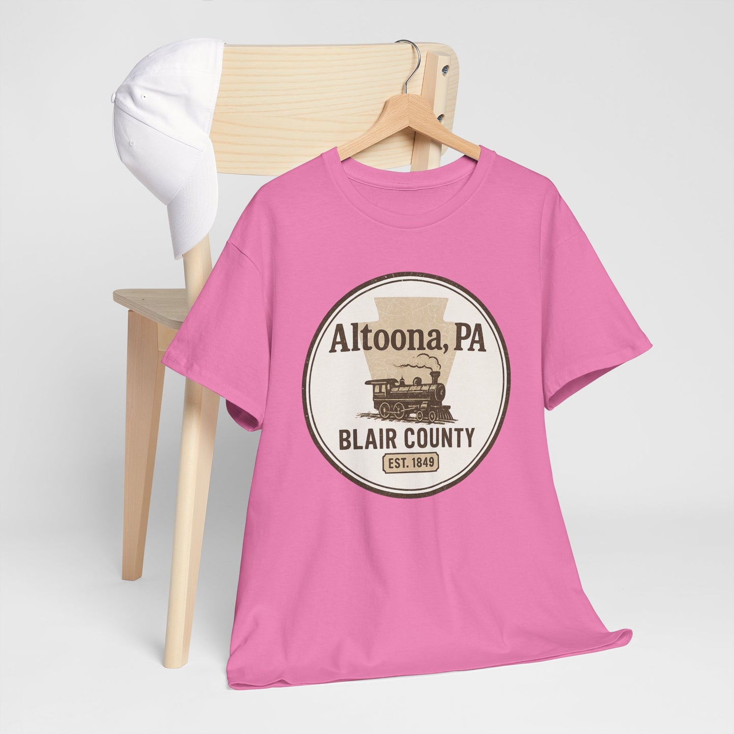 Altoona PA Vintage T-Shirt with Train Design