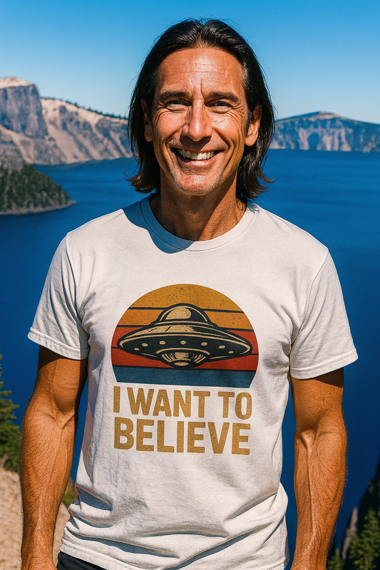 Retro UFO T-Shirt with I Want to Believe Design