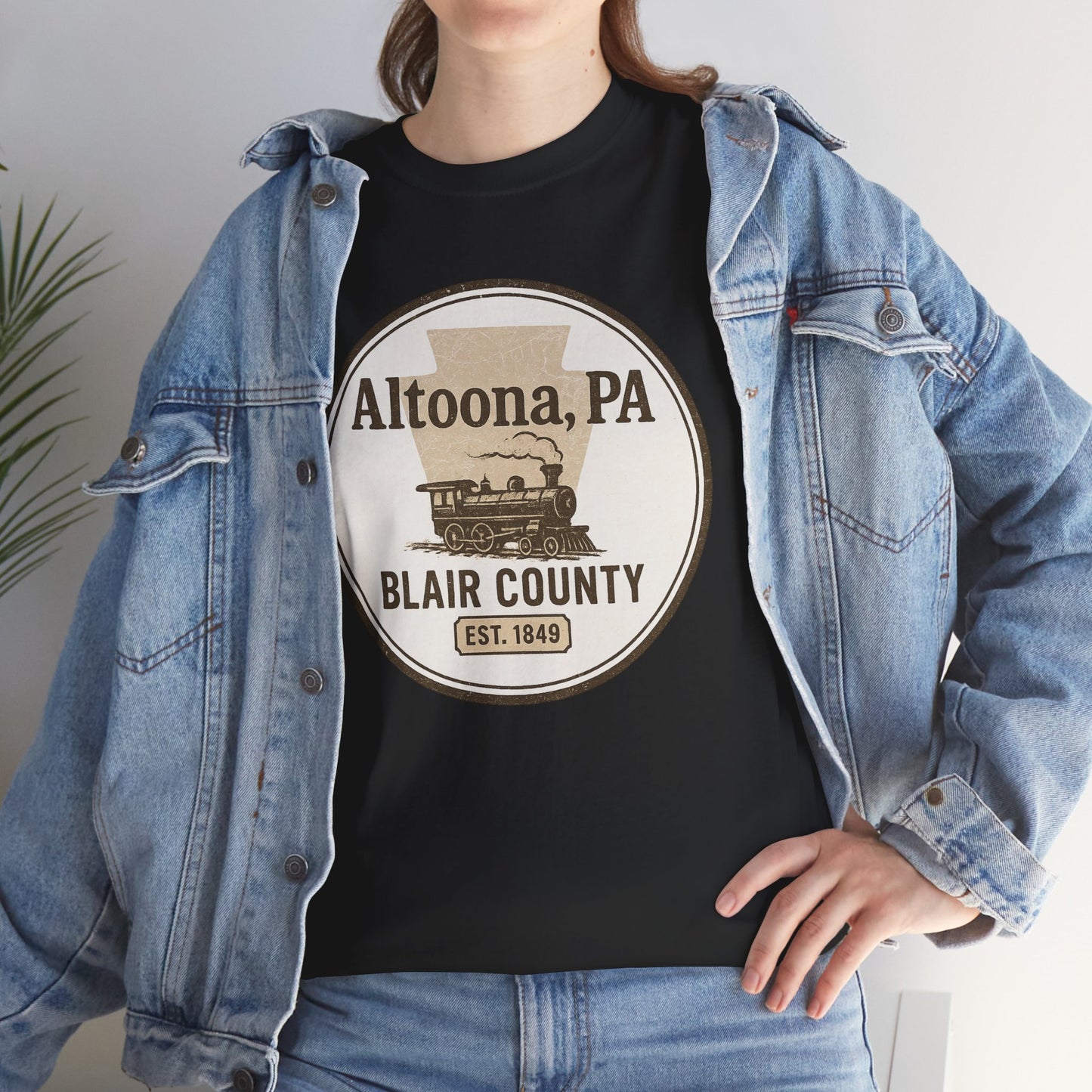 Altoona PA Vintage T-Shirt with Train Design